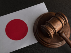 Ustav Japana treba ažurirati u skladu sa zahtevima vremena