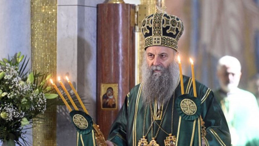 Patrijarh Porfirije služio liturgiju u hramu na Vračaru