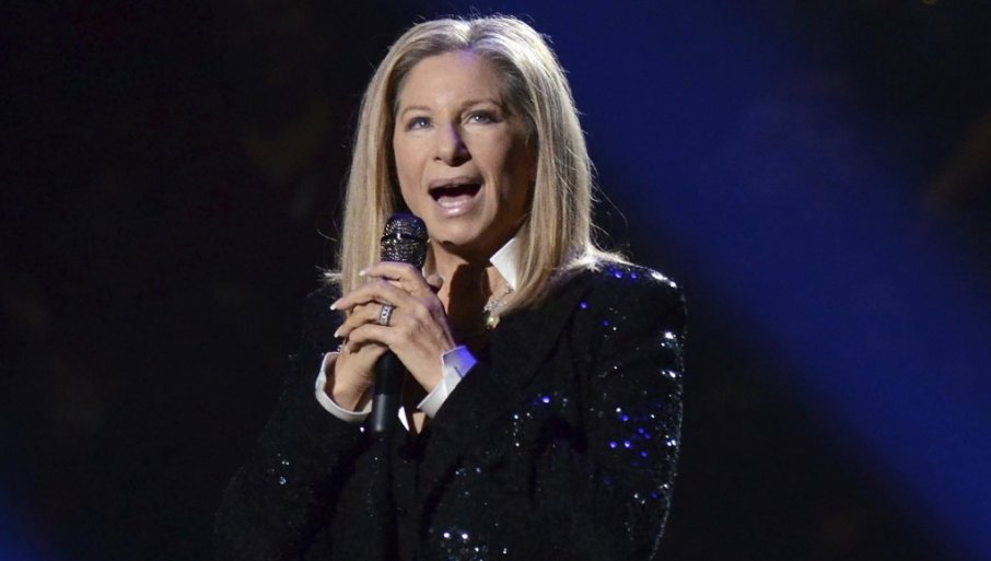 Barbra Strajsend neće prisustvovati završetku Kanskog festivala zbog povrede kolena