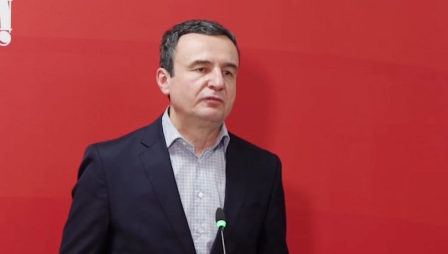 Aljbin Kurti se osramotio tokom držanja govora