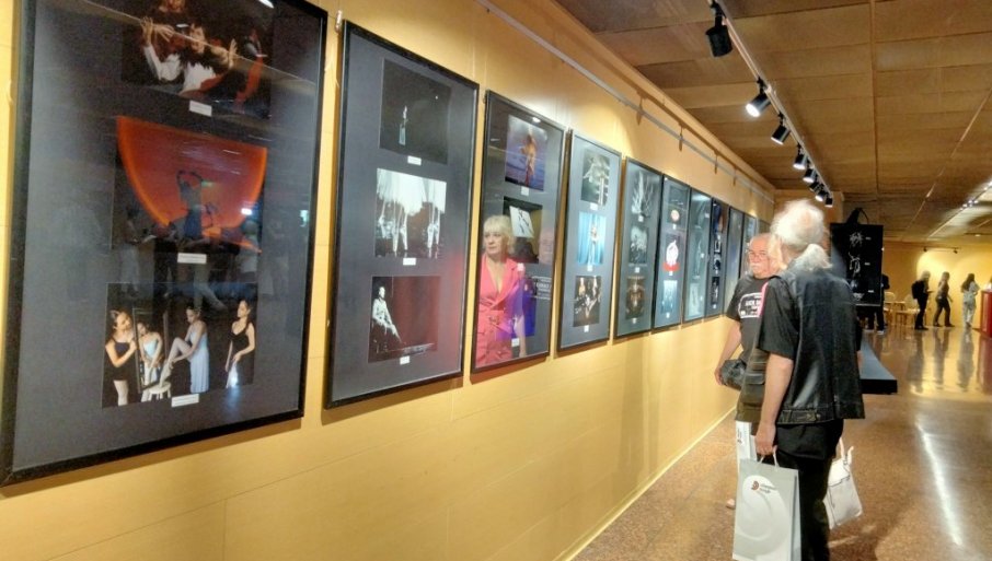 ZLATNA MEDALjA LjUDMILI STEFANOVOJ: Otvorena izložba 18. Međunarodni trijenale "Pozorište u fotografskoj umetnosti"