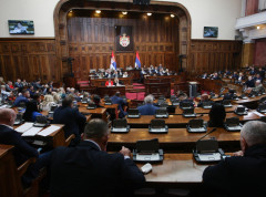 Poslanici sutra glasaju o svim tačkama dnevnog reda
