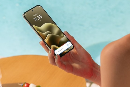 Nova Motorola izazvala buru zbog baterije i memorije