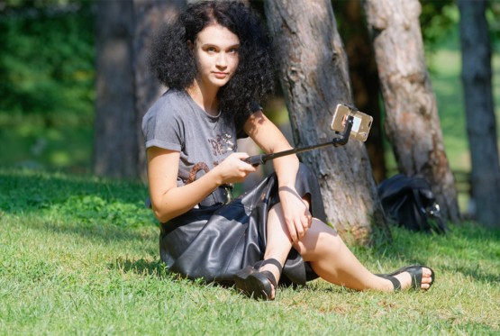 Ne morate više da okrećete telefon: Novi flegšipi donose veliku promjenu za selfije