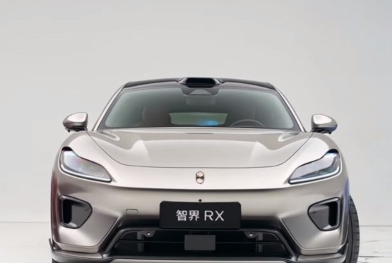 Kinezi tvrde da je njihov SUV nacrtao bivši Ferrarijev dizajner