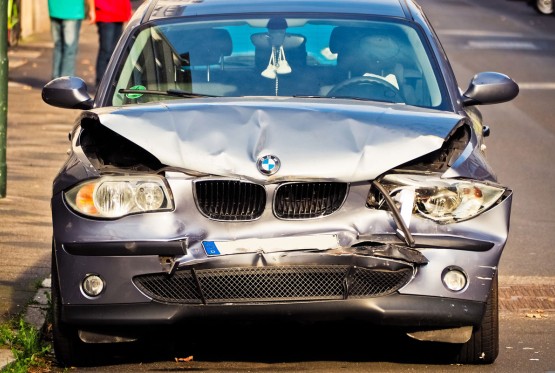 EU pooštrava pravila, ali će se oštećeni automobili i dalje moći uvoziti