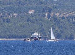 Tri osobe poginule, jedna nestala u sudaru katamarana i jedrilice