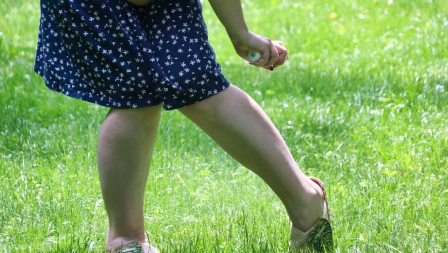 „Čistoća“ nastavlja akciju suzbijanja odraslih komaraca sa zemlje i vode