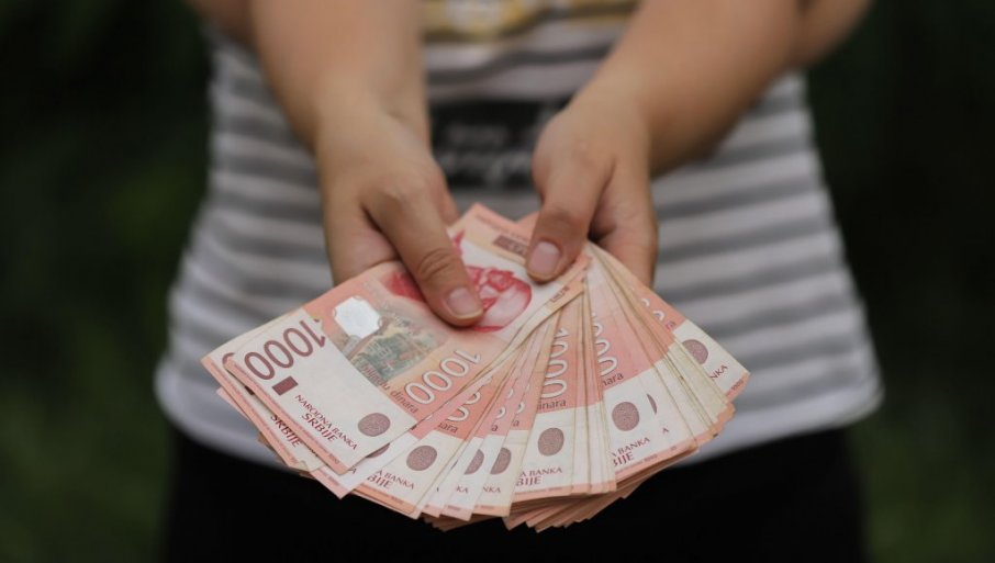 DRŽAVA DAJE 43.000 I 65.000 DINARA MESEČNO: Evo ko ima pravo na nadoknadu