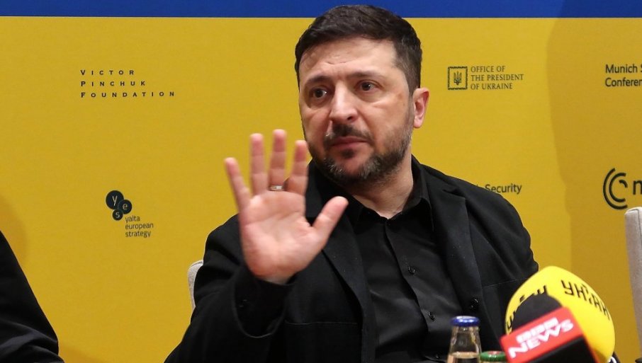 Vladimir Zelenski zapretio napadom na vojnu infrastrukturu Belorusije