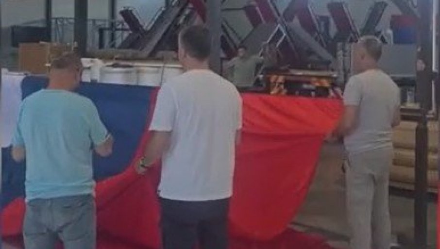 Najveća srpska trobojka ikada pojaviće se na skupu „Srbija, jedna porodica“ (VIDEO)