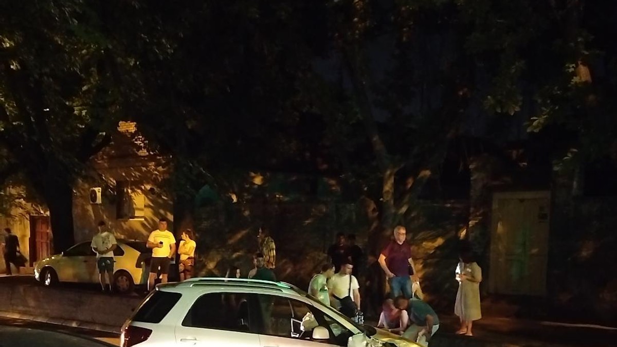 Saobraćajna nesreća u Zemunu: Učestvovalo više vozila (Foto)