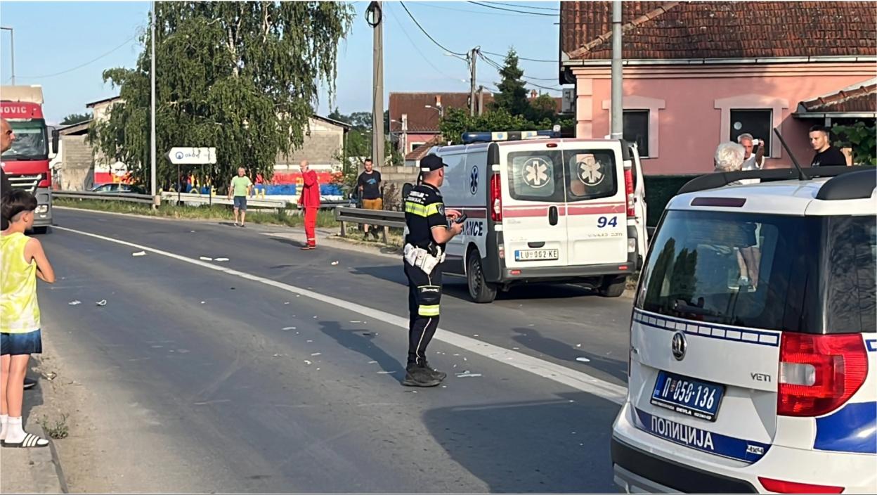 U teškom stanju primljena u bolnicu „Sanitet je išao pod rotacijom, vozač nije imao vremena da reaguje“