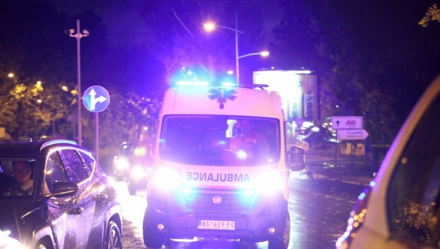 Tri osobe teško povređene u tri napada nožem