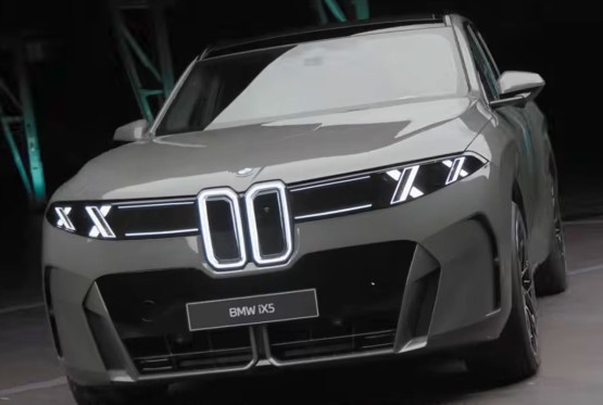 BMW predstavio produženi X5 za kinesko tržište