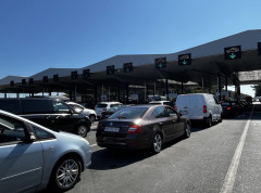 Putnička vozila na granici čekaju do 40 minuta
