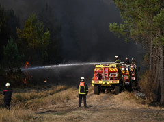 Francuska se i dalje bori sa požarima u Žirondi