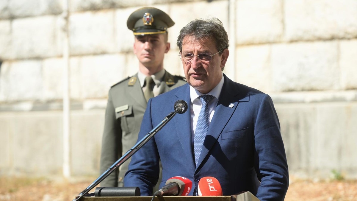 Gašić: Spremni smo za vraćanje obaveznog vojnog roka, prvi regruti u martu 2027.