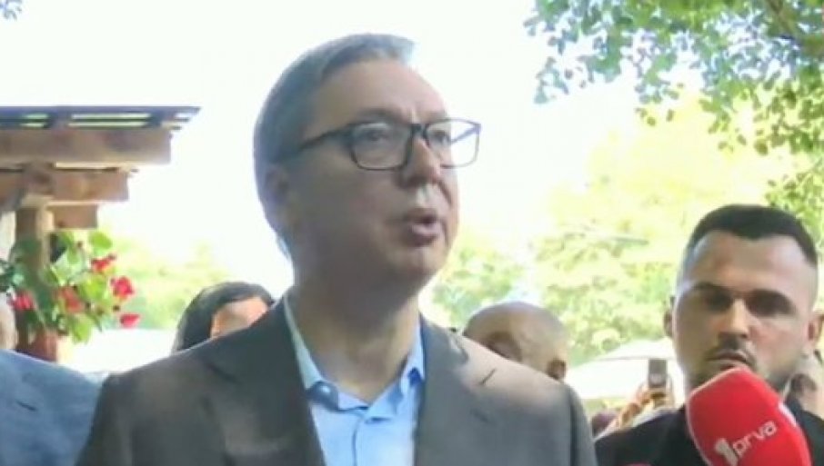 Posetiće obnovljenu kuću svog oca i dočekati komšije