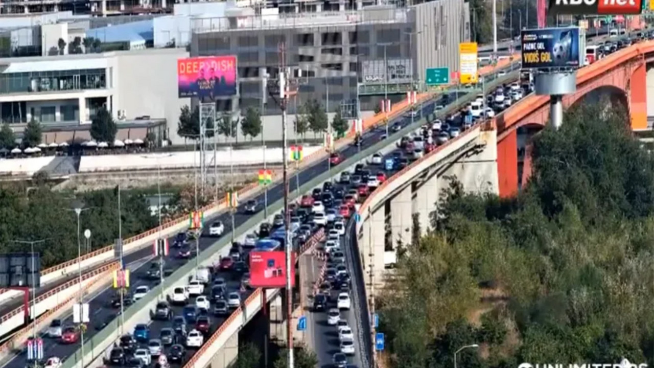 Nije krcato samo na mostovima: Saobraćajne gužve paralisale Beograd